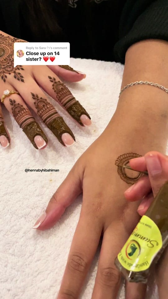 Post 6 by Hibah | Henna Artist on TikTok (video)
