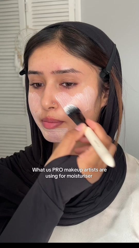 Post 2 by Hnoorartistry on TikTok (video)