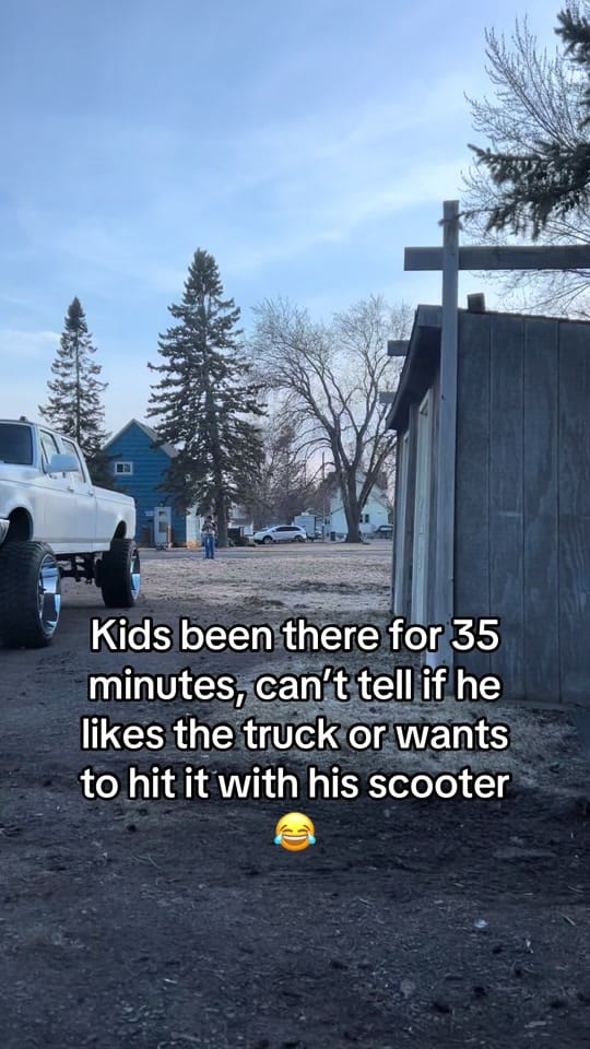 Post 8 by Zach Moore on TikTok (video)