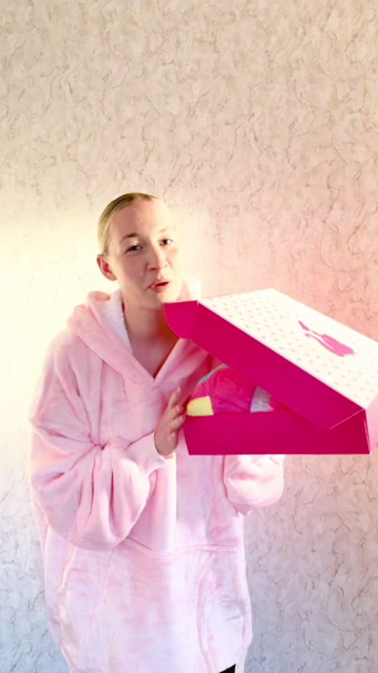 Post 4 by Boredroom Shop on TikTok (video)