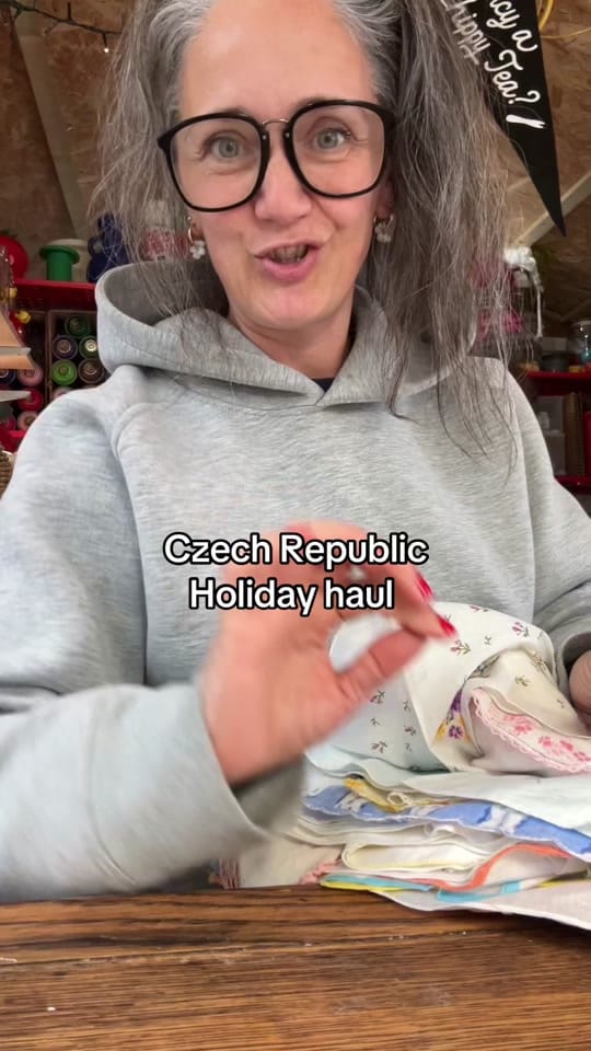 Post 5 by Mrs Clare Hoops | Crafts/Hacks on TikTok (video)