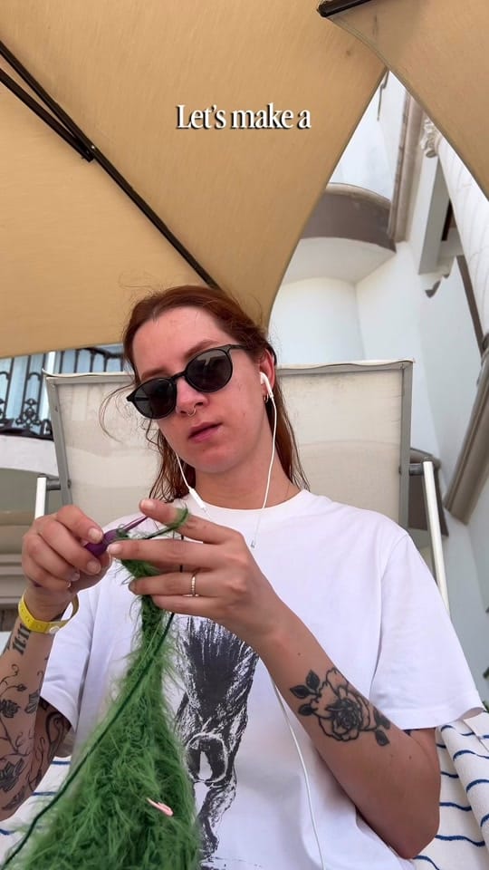 Post 2 by foxxie on TikTok (video)