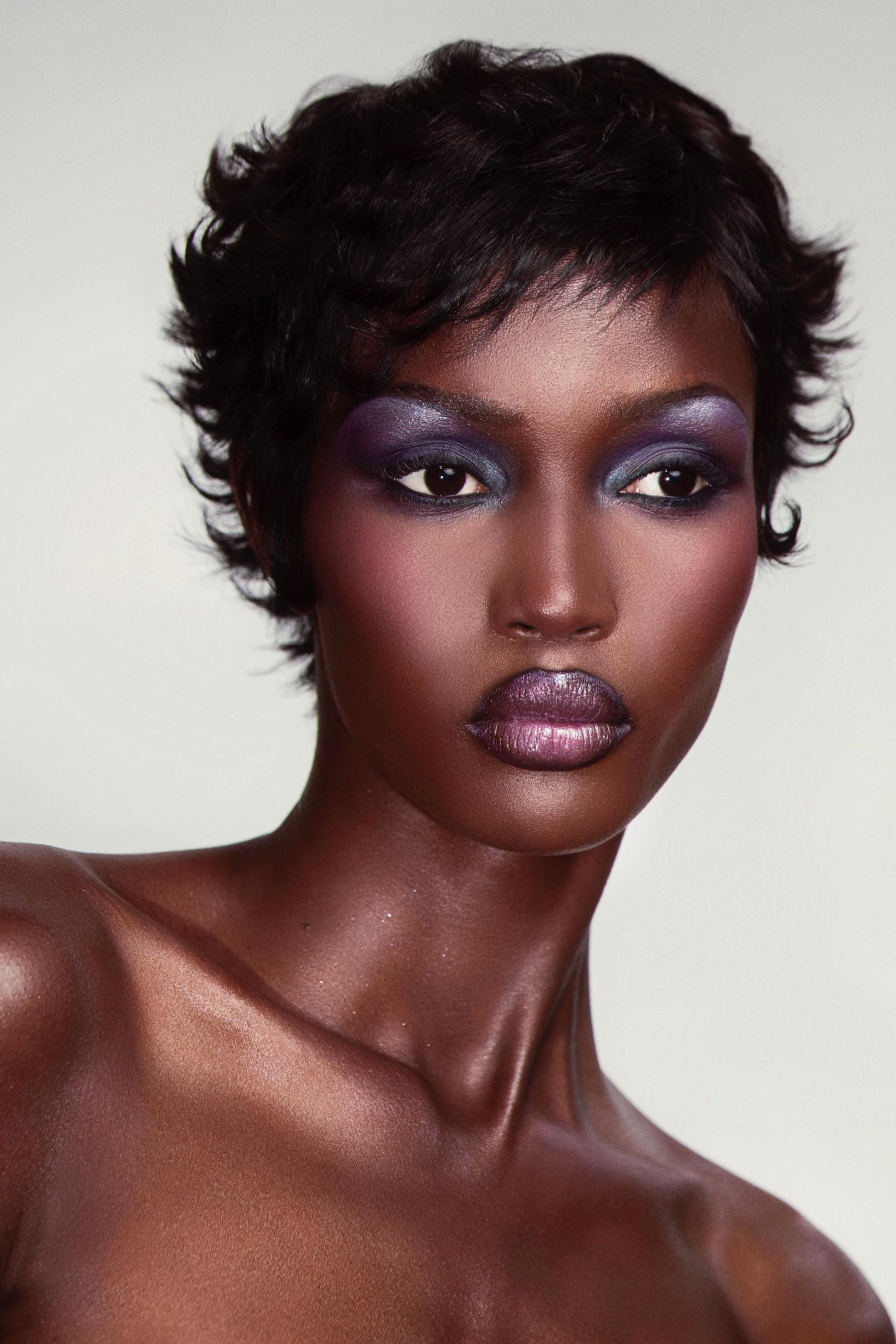 Post 2 by taishamakeup on TikTok (video)