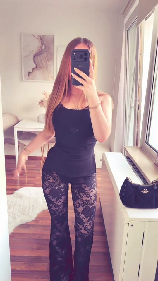 Post 3 by Eve 🍒🍸🪩 on TikTok (video)