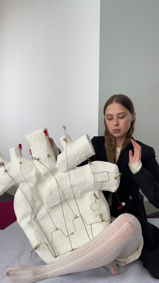 Post 5 by polinatammi on TikTok (video)