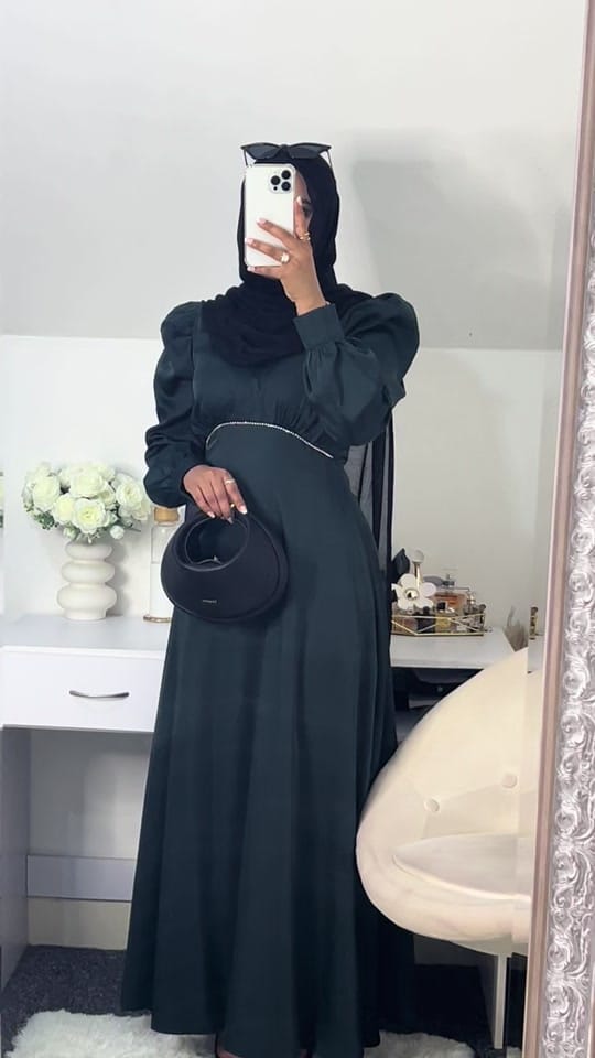 Post 10 by Zoya Modest Wear on TikTok (video)
