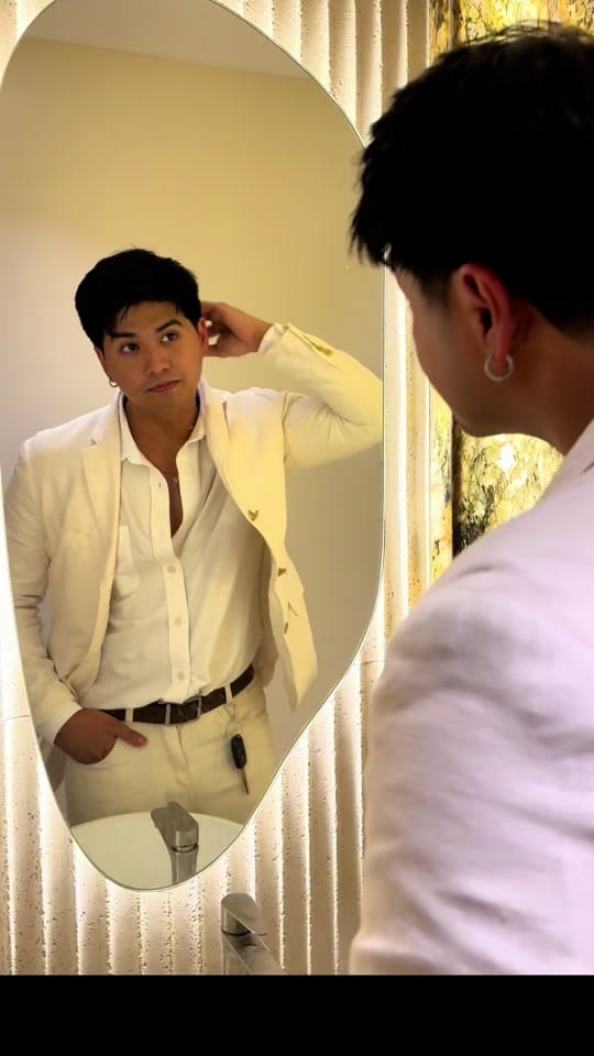 Post 1 by redge’ on TikTok (video)