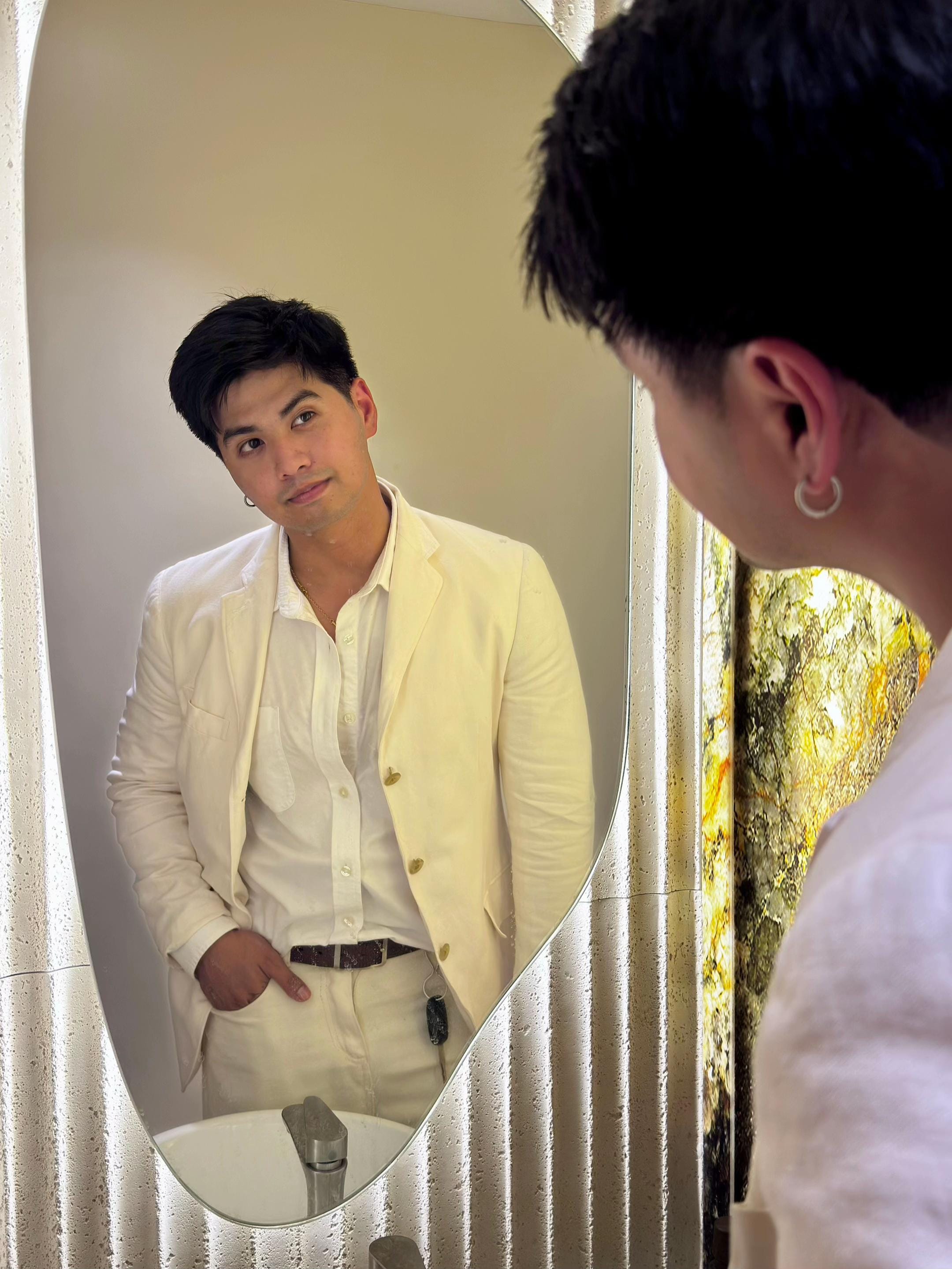 Post 2 by redge’ on TikTok (video)