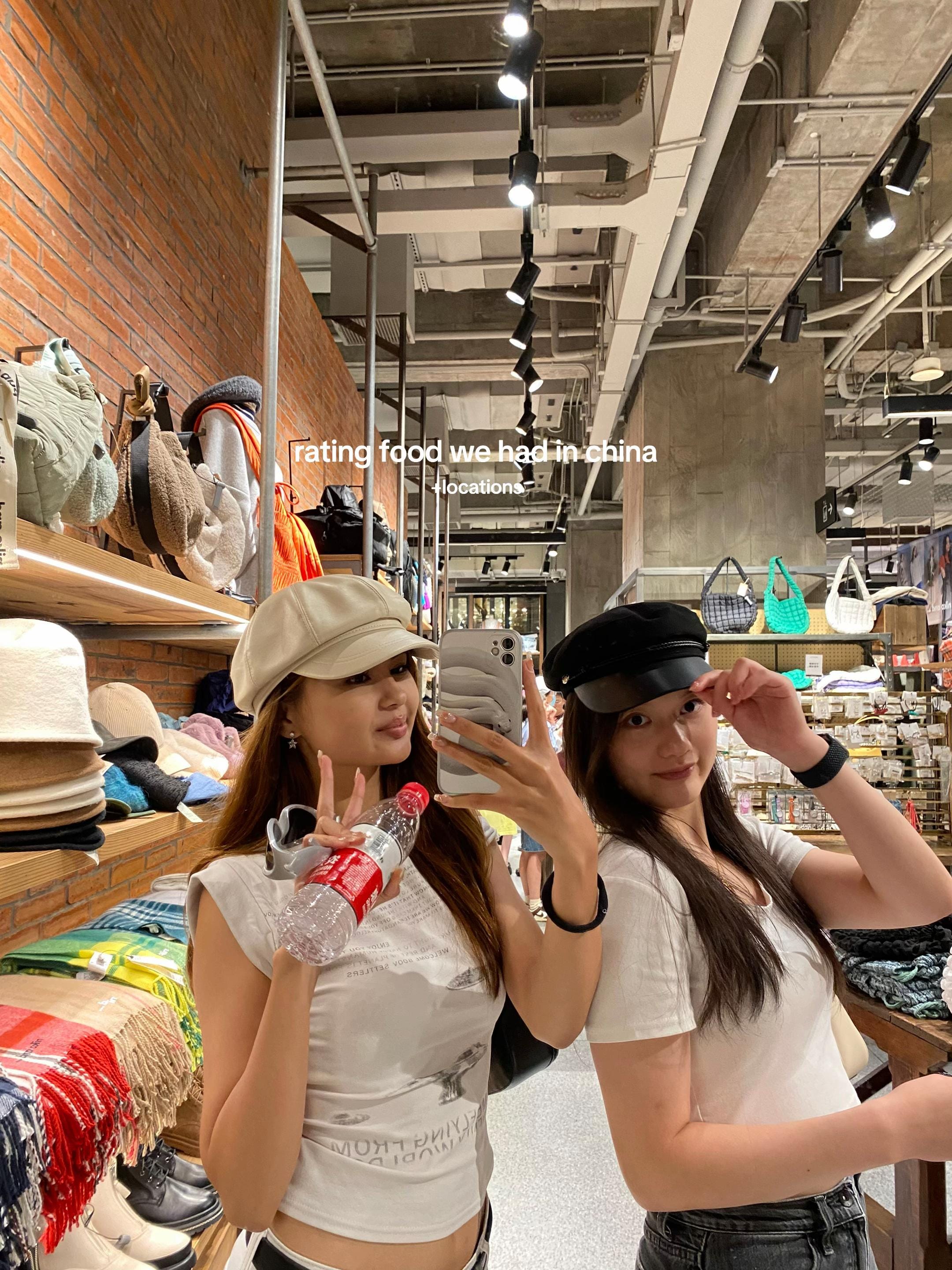 Post 2 by xia on TikTok (video)
