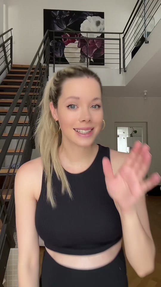 Post 7 by Marina on TikTok (video)