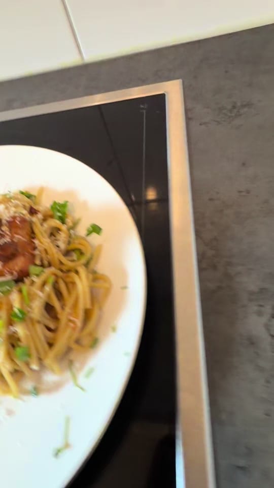 Post 1 by Ogeslifestyle on TikTok (video)