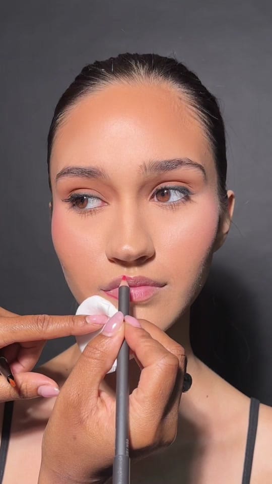 Post 8 by Paula on TikTok (video)