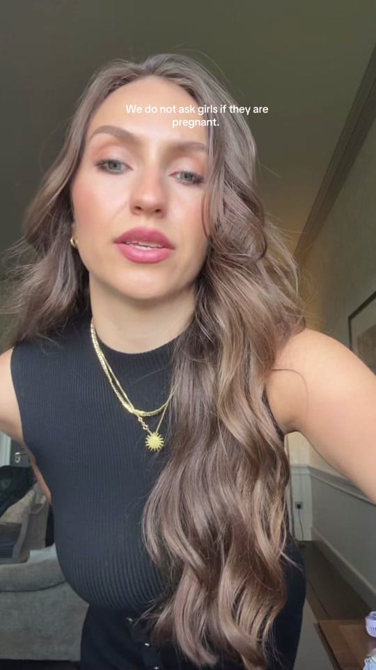 Post 3 by lirismakeupbag on TikTok (video)