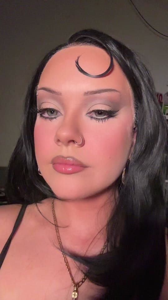 Post 4 by evejenkinsmua on TikTok (video)