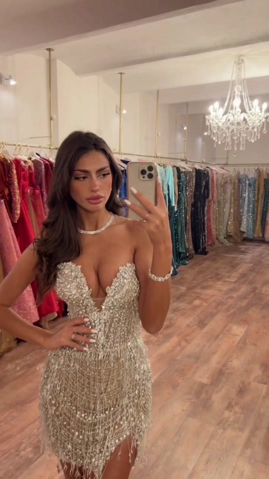 Post 10 by brunacouture on TikTok (video)
