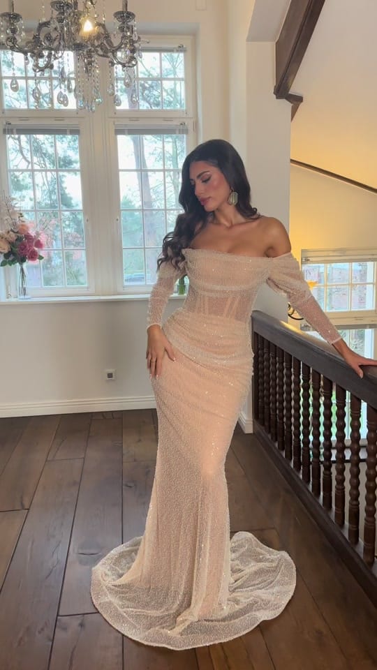 Post 9 by brunacouture on TikTok (video)