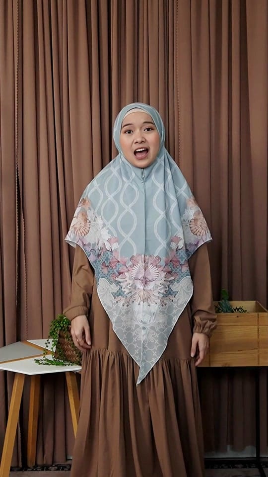 Post 8 by Fisura Scarf on TikTok (video)