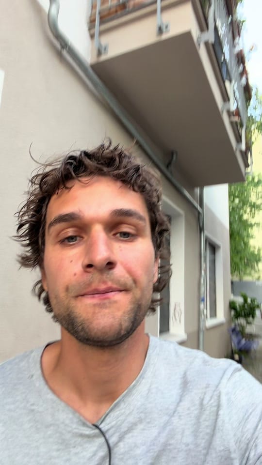 Post 5 by Louis Thesing on TikTok (video)