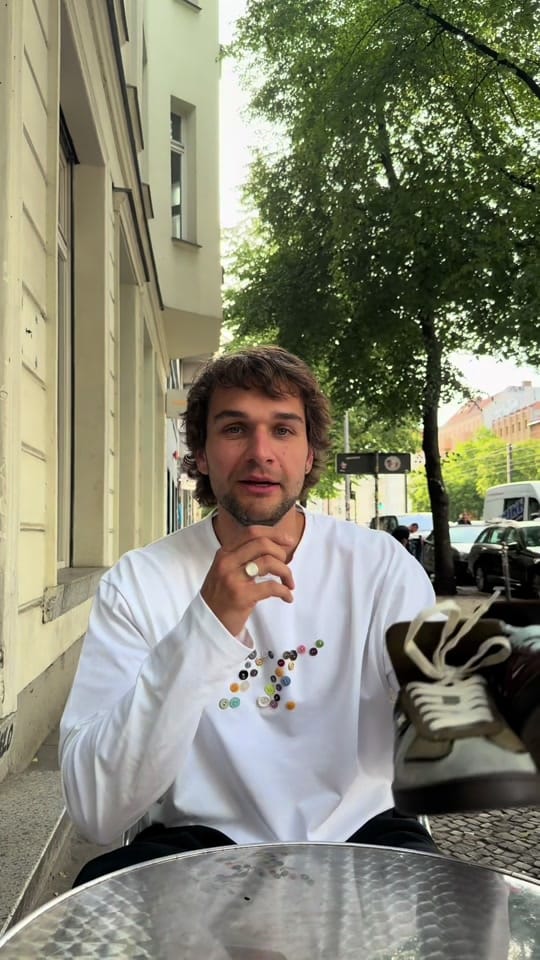 Post 3 by Louis Thesing on TikTok (video)