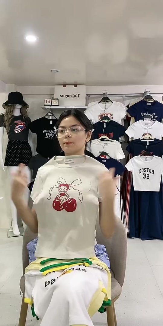 Post 2 by sugardollph on TikTok (video)
