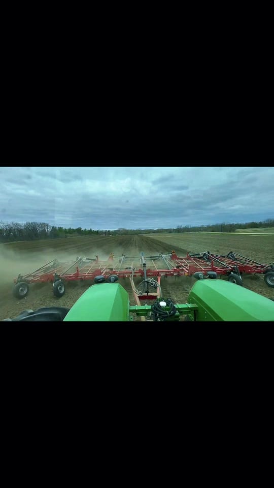 Post 2 by Taylor Hopkins on TikTok (video)