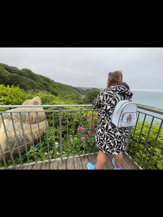 Post 3 by India & Emy on TikTok (video)