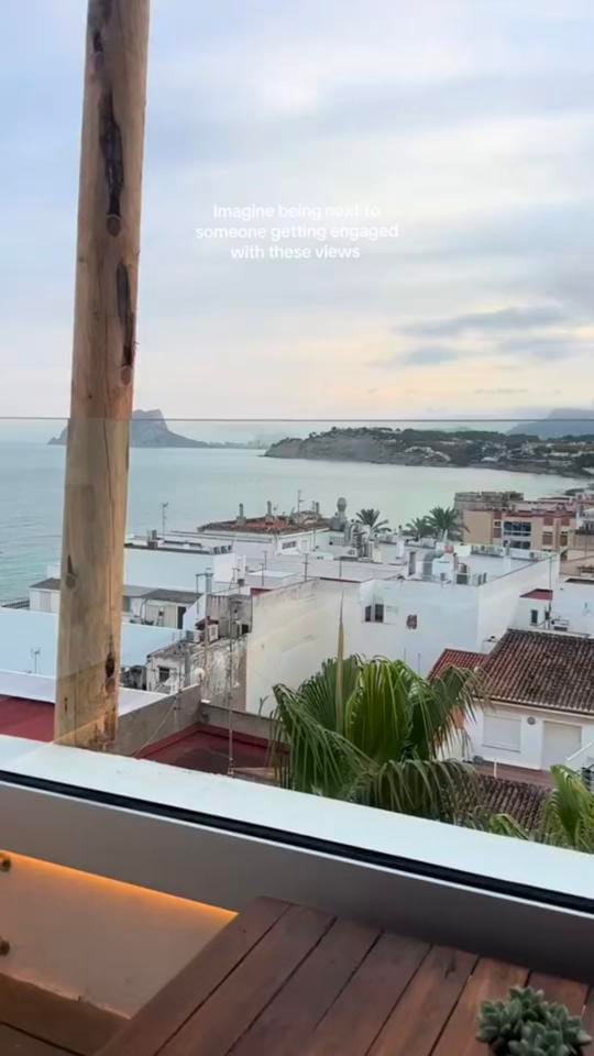 Post 7 by Roxsanne on TikTok (video)