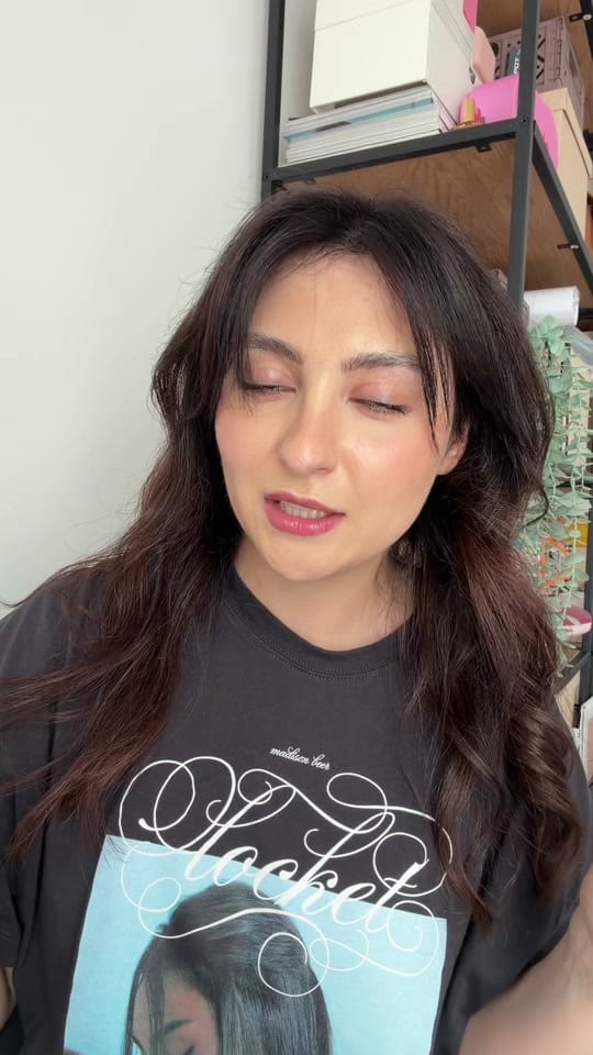 Post 9 by Raya | girl in Düsseldorf on TikTok (video)