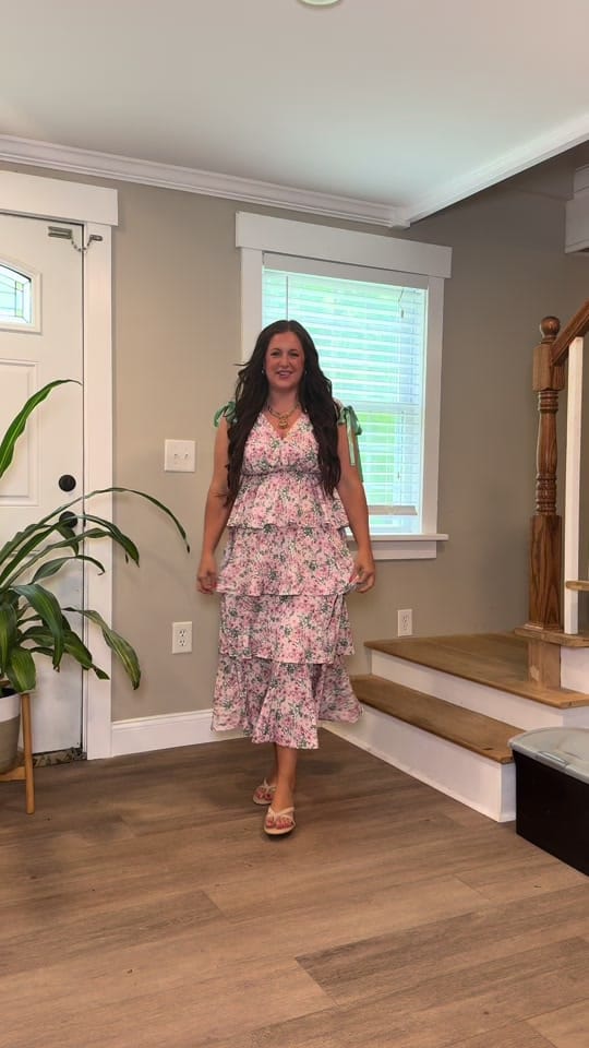 Post 3 by Sarah | Fashion & Lifestyle💫 on TikTok (video)