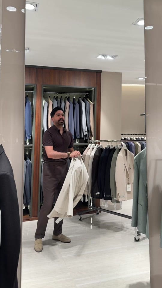 Post 2 by Shekhy Style on TikTok (video)