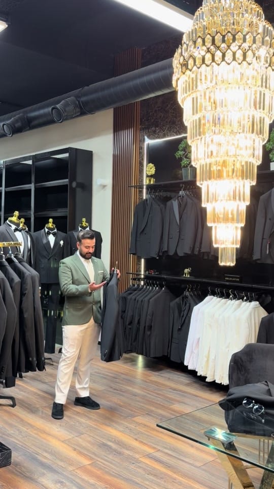 Post 4 by Shekhy Style on TikTok (video)