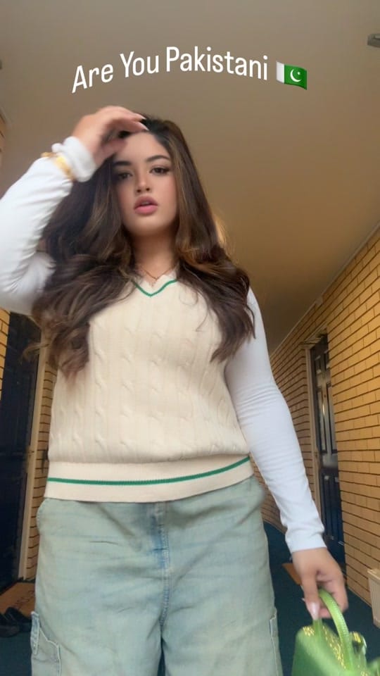 Post 1 by khizra mushtaq 🇵🇰🇬🇧 on TikTok (video)
