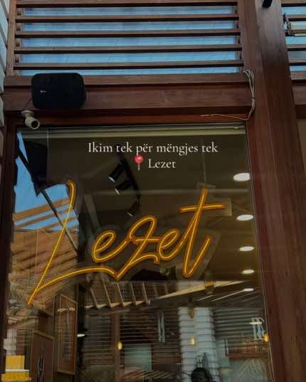 Post 8 by Marina on TikTok (video)