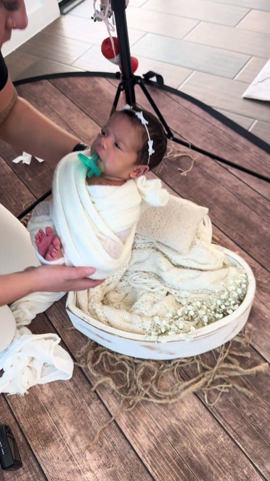 Post 4 by Houston newborn photographer on TikTok (video)