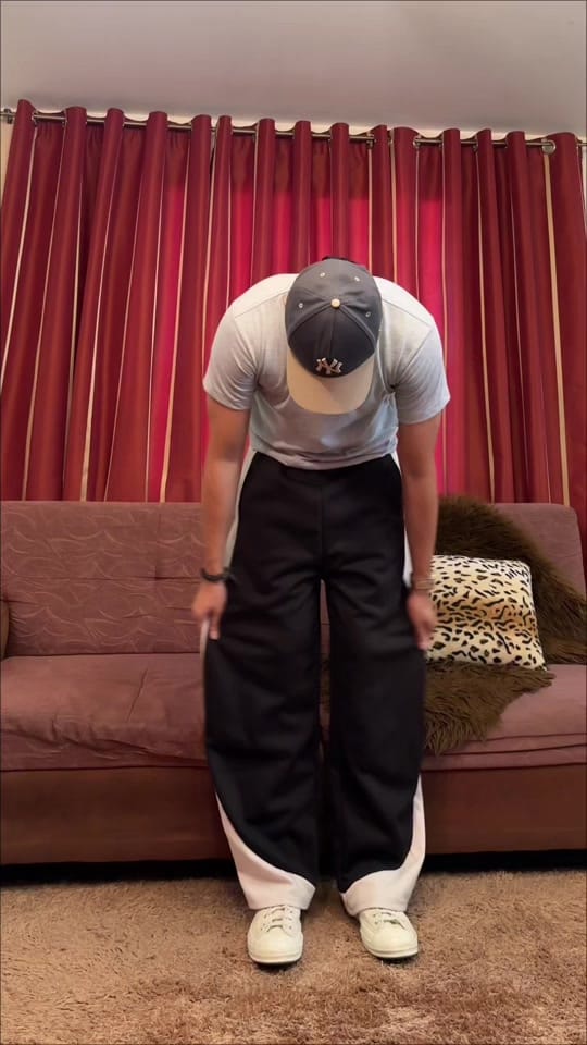 Post 2 by fitsbymaki on TikTok (video)