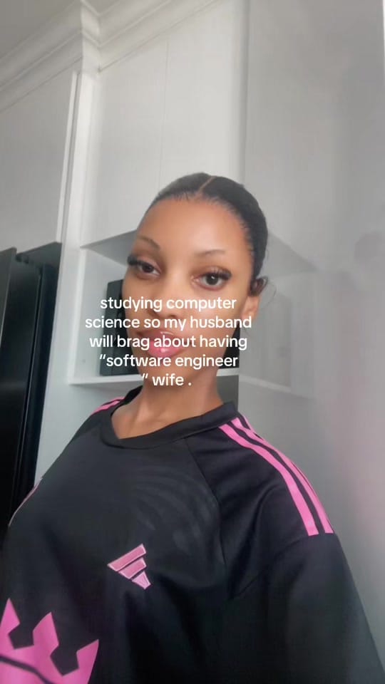 Post 8 by _mhlophekazii on TikTok (video)