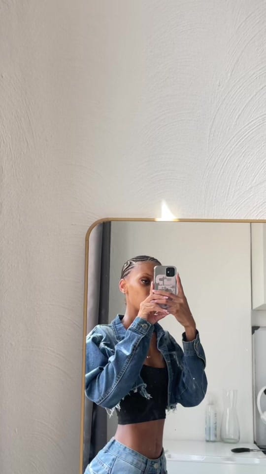 Post 1 by _mhlophekazii on TikTok (video)