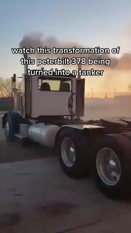 Post 8 by Illinois Big Rigs on TikTok (video)