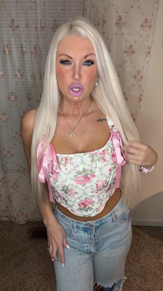 Post 1 by Kayleigh 🎀 on TikTok (video)