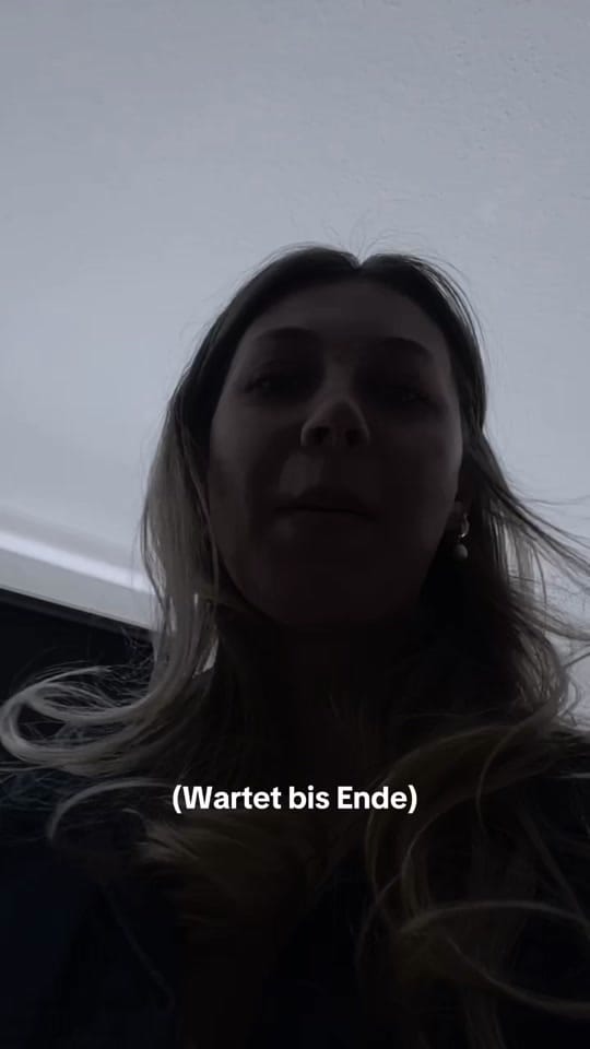 Post 3 by 𝑅𝑜𝑚𝑦 on TikTok (video)