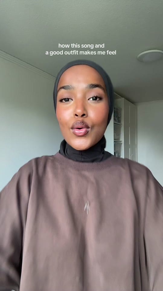 Post 6 by Aziza on TikTok (video)