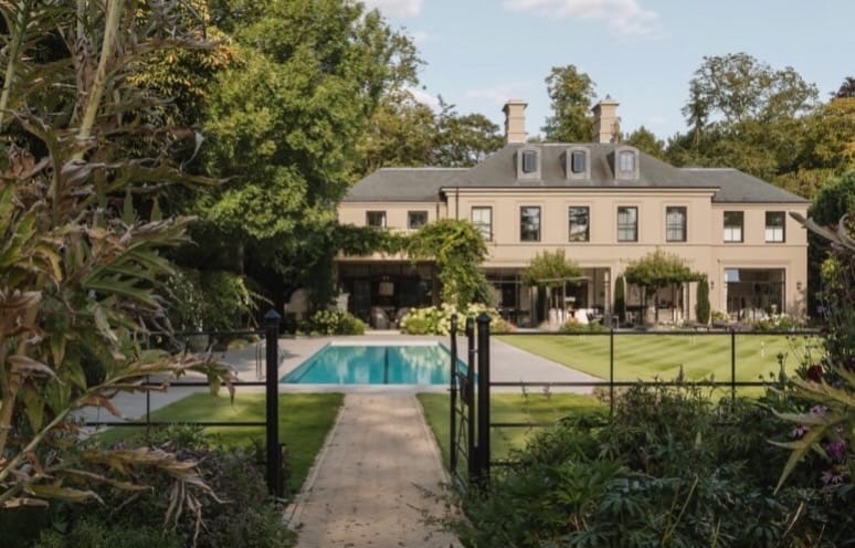 Post 8 by Des Ewing Architects on TikTok (video)