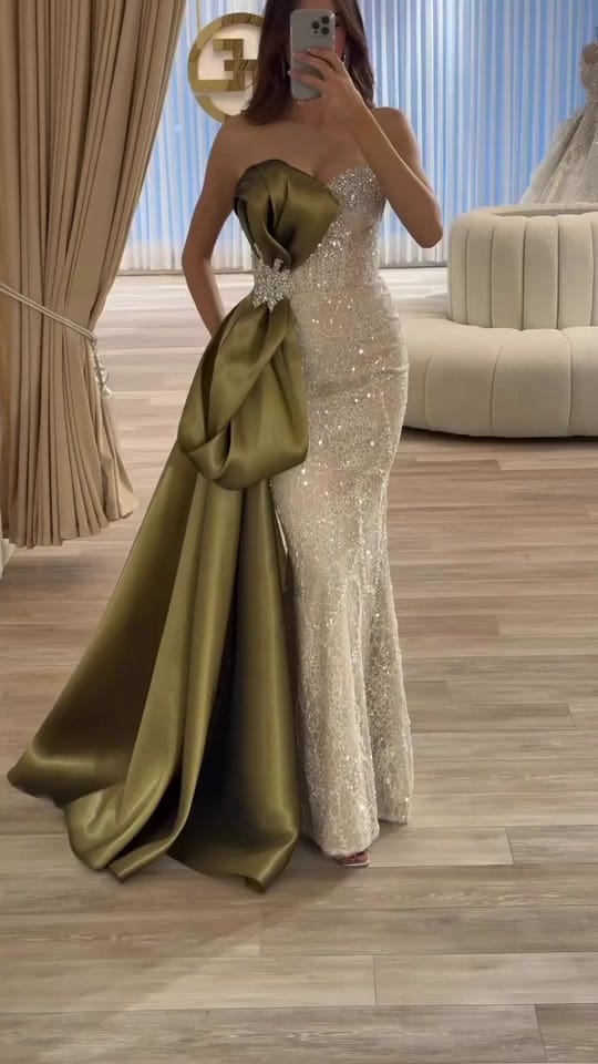 Post 8 by deliz.dress on TikTok (video)
