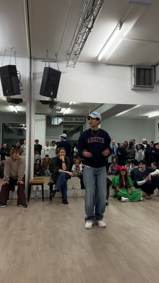 Post 6 by Omar La Crema on TikTok (video)