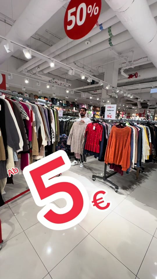 Post 10 by Lacaoutlet2 on TikTok (video)
