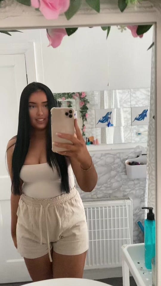 Post 6 by Rachel on TikTok (video)