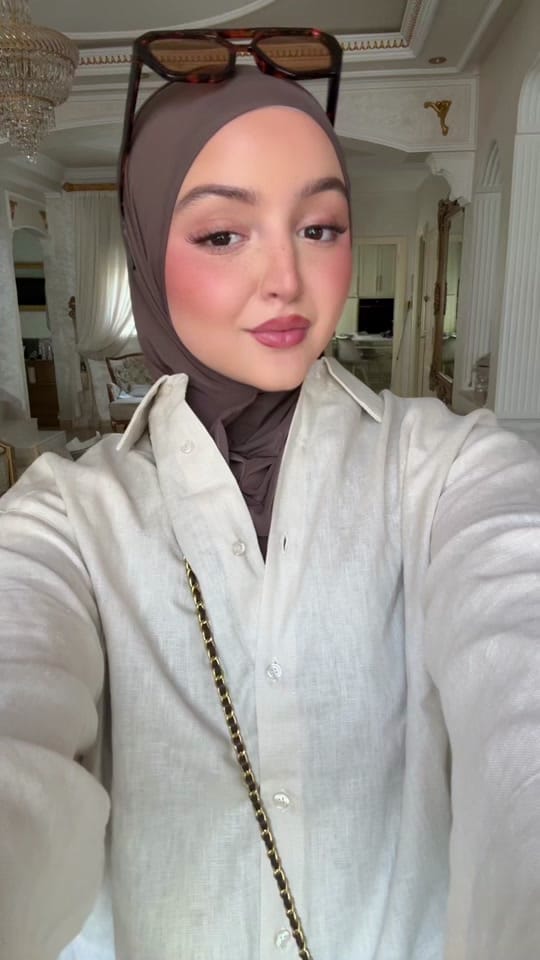 Post 4 by Aya ☁️ on TikTok (video)