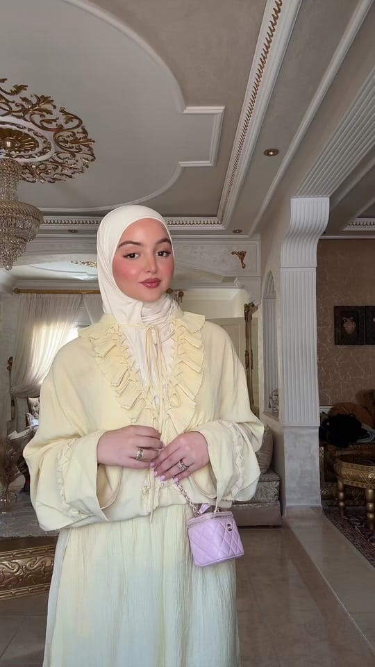 Post 2 by Aya ☁️ on TikTok (video)
