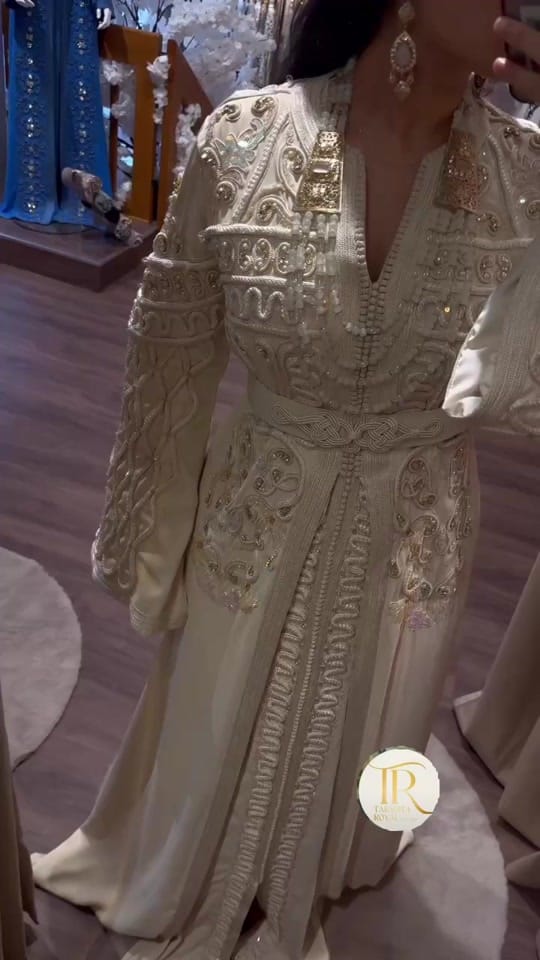 Post 1 by takshita_royal on TikTok (video)