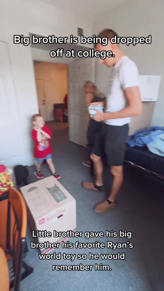 Post 8 by oldmanwithasmartphone on TikTok (video)